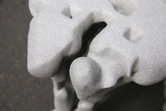 3D 打印技术制作的小凳子的细节