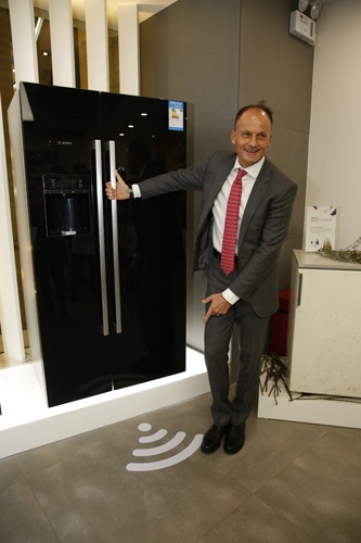 搭载“家居互联”功能的博世冰箱