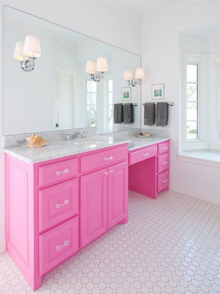 粉色装点少女情怀 卫浴间的浪漫清雅