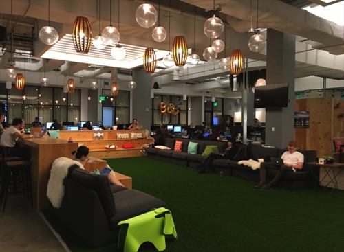 硅谷视角丨商城变创新联合办公空间？看Bespoke怎么做