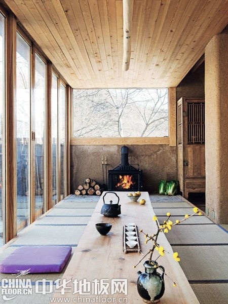 东方韵味氤氲弥漫 中式木地板居室装修案例(图)