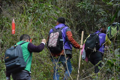 迈向巅峰志存高远——诗尼曼中高层徒步越野