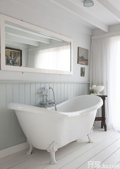 浪漫的浴缸设计 靓丽浴缸让浴室充满魔力