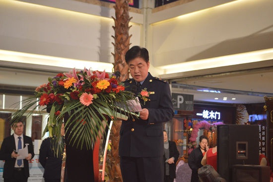 铁西区消协联手红星美凯龙铁西商场举行315纪念活动