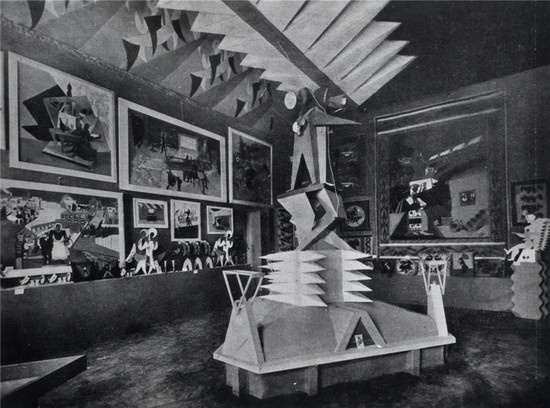 1923年位于扎蒙的首届展览