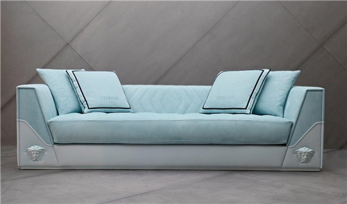 Versace_Home_Via_Gesù_Palazzo_Empire_Sofa