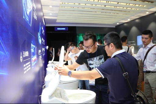 2017上海厨卫展，恒洁智能双Q开启新时代