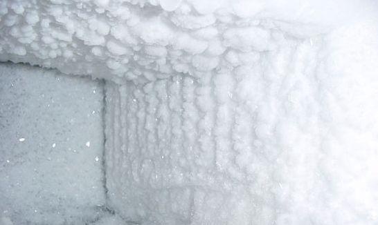 如何快速去除冰箱结霜？如何有效预防冰箱结霜？