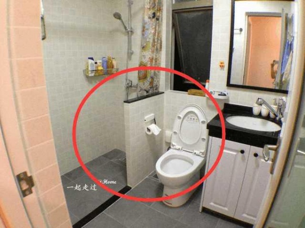 卫生间不要再做淋浴房了 现在流行这样装！