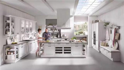 德国柏丽西安展厅初心未变，旨在为每位消费者做一个全世界最好的厨房。