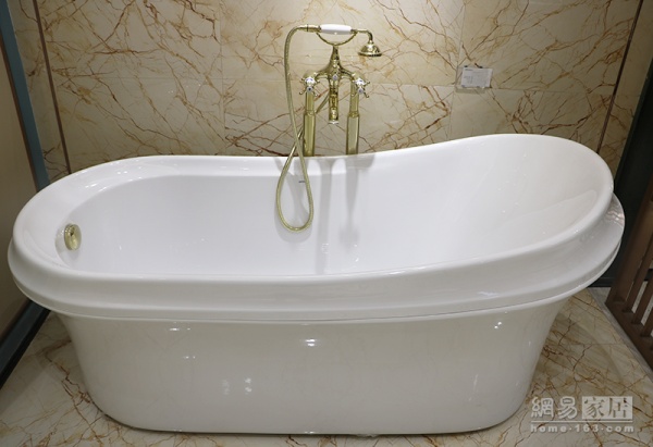 安华卫浴定制系列——唯美轻奢的美式卫浴间