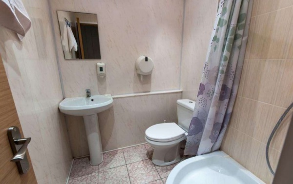 卫生间不用时该不该关门？90%的人做错了，难怪家里越来越脏！