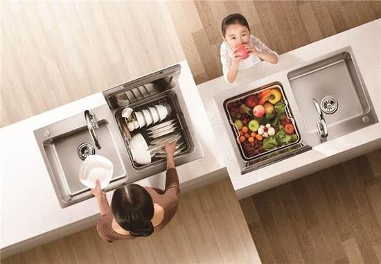 两年三代产品六次升级，方太水槽洗碗机实力上演中国创造新速度