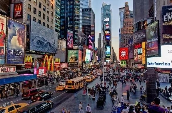 大艺树地板亮相美国纽约时代广场