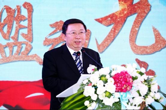 中国-东盟商务理事会执行理事长许宁宁发表讲话