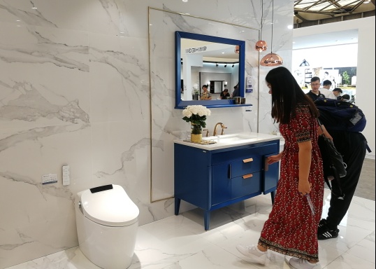 从生活到艺术！恒洁简奢系列浴室柜登陆2018上海国际厨卫展