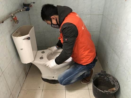 历时11个月，橙家工程团队改变了108位老人的如厕难题