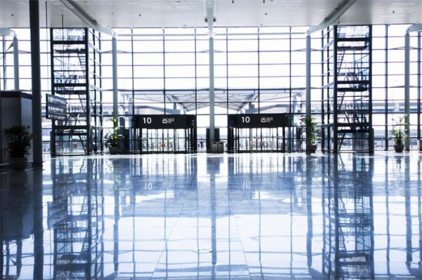摄图网_500138501_banner_机场大厅的建筑设计（企业商用）.jpg