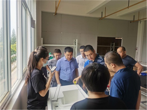 惠达卫浴全国首个定制阳台柜加工站揭牌试运营575.png